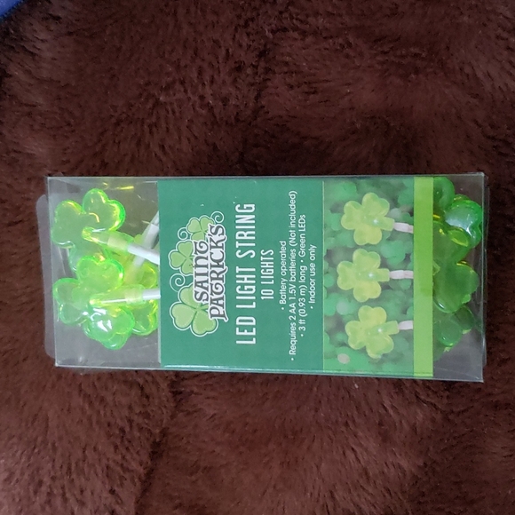 MOVED PLATFORMS - 11 pc Dollar Store bundle - Picture 2 of 11